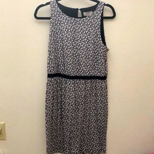 Easy Floral Black/White Dress